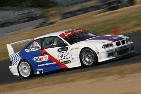 Fuld fart på Jørgen Hansens BMW M3 GTR.